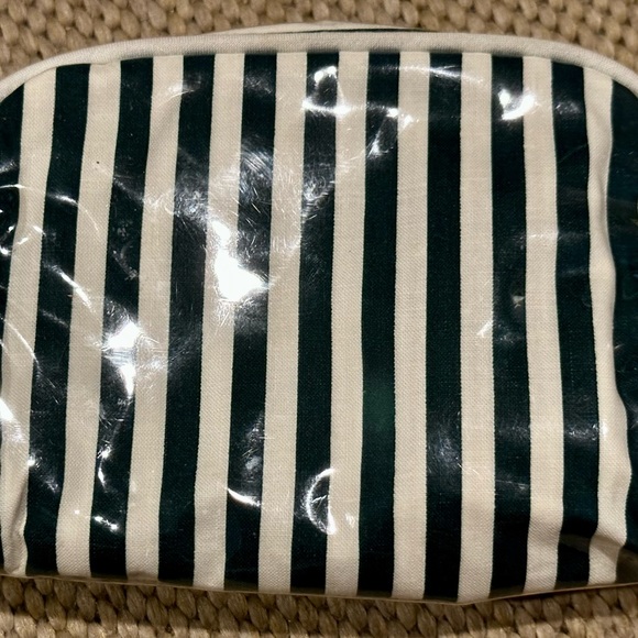 Women’s Striped Travel Cosmetic Case/Bag & Matching Lipstick Holder w/ Mirror - Picture 3 of 16